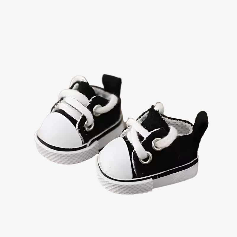 Midnight Kicks β Black Sneakers for Labubu